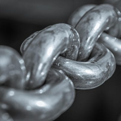 A thick heavy steel chain